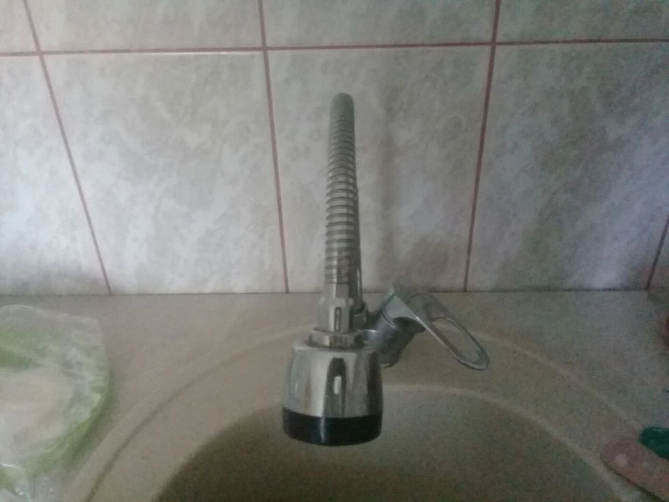 Горячей воды в десятках домов Коминтерновского района Воронежа не будет с 3:00 29 сентября до 18:00 30 сентября.
