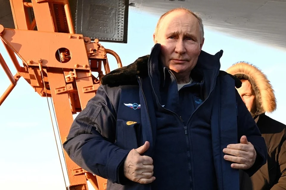 Путин поручил устроить праздник в 2030 году по случаю 100-летия ЯНАО