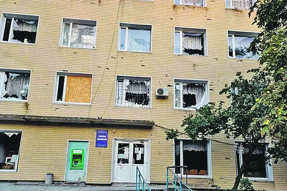 Каменско-Днепровская центральная районная больница расположена у линии боевого соприкосновения. Областное министерство здравоохранения