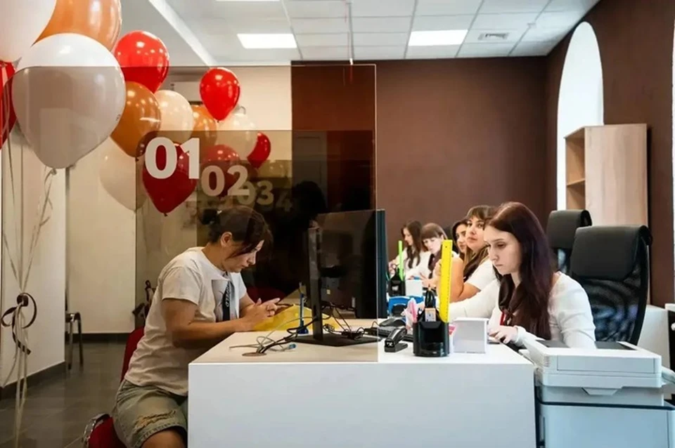 В ДНР за сентябрь открылись четыре новых отделения МФЦ. Фото: ТГ/Полина Кувалдина