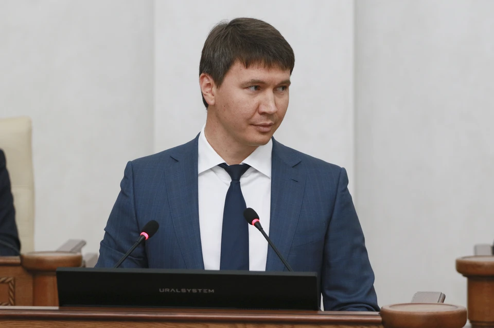 Господин Теплов почти год он провел в СИЗО, позже отправился на домашний арест