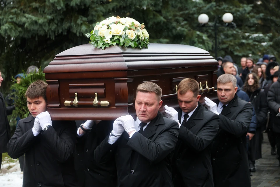 Девушка очнулась в гробу во время церемонии прощания Фото: Belkin Alexey/news.ru/Global Look Press