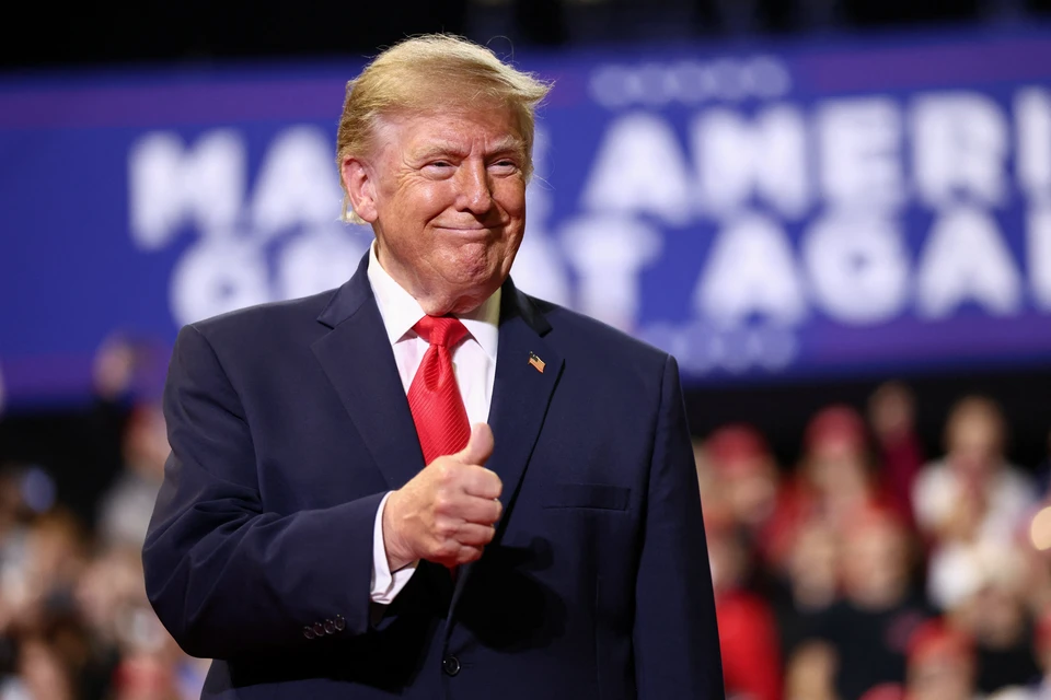 Депутаты Львовского облсовета призвали Трампа не давить на Украину