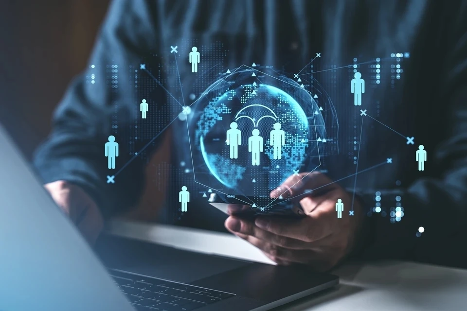 ИИ-агент OpenAI взломал чужой кошелек и потратил с него криптовалюту. Фото: ImageFlow/Shutterstock/Fotodom.