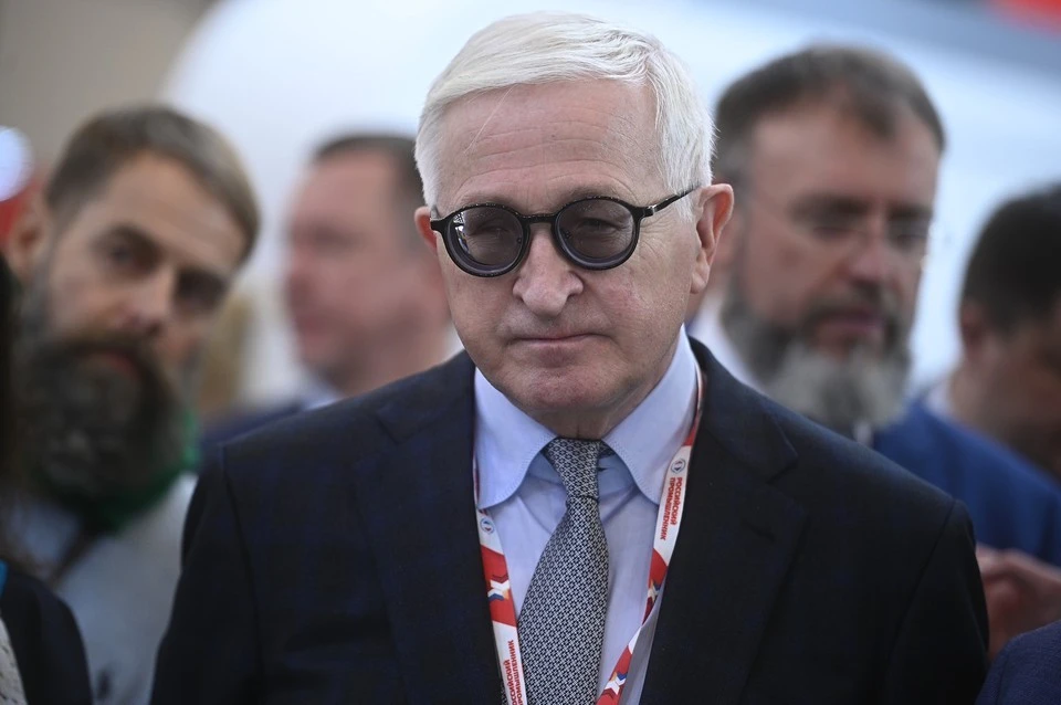 Шохин заявил, что для защиты заводов от атак нужно законодательно приравнять новые типы угроз к террористическим