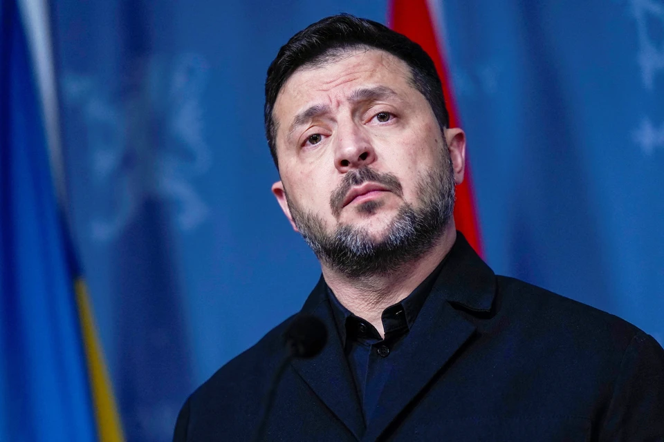 Мендель: Зеленский говорит о конфликте на Украине лишь ради собственного пиара