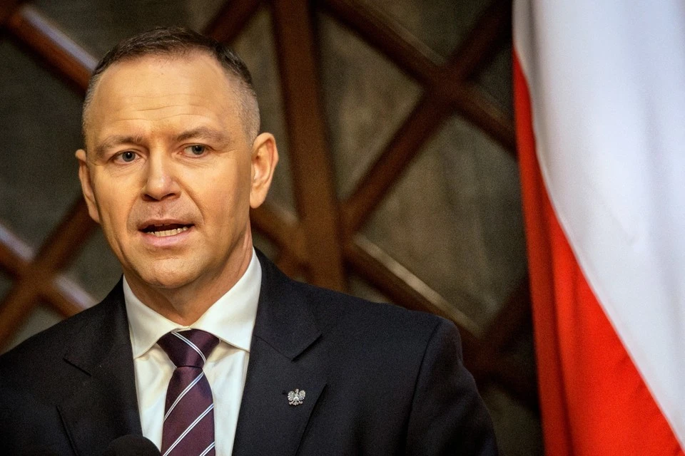 Правящая коалиция Польши недовольна работой Навроцкого на посту президента республики