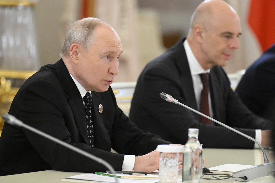 Путин: Россия занимает первое место по экспорту зерна в мире