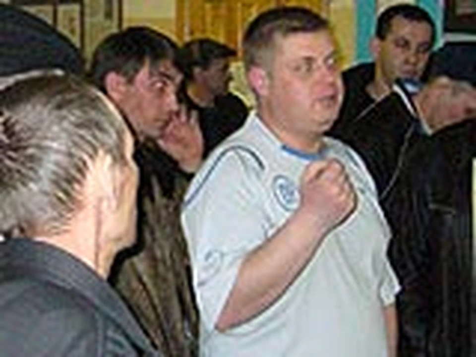 Председатель профсоюза горняков Валерий Золотарев отказался ехать в Москву.