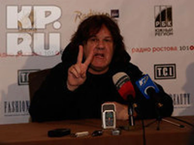 Умер легендарный Гари Мур