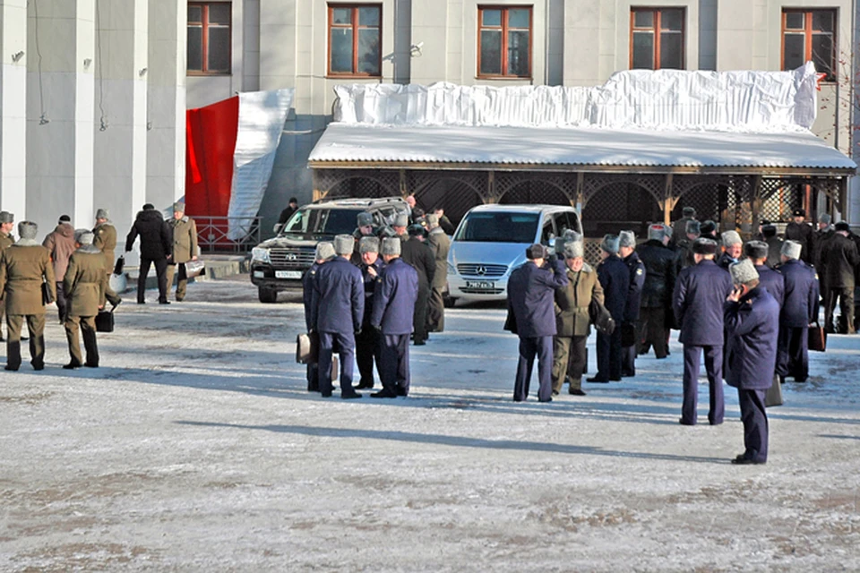Чтобы не играть на чувствах людей в погонах надпись "Ресторан СССР" пришлось прикрыть