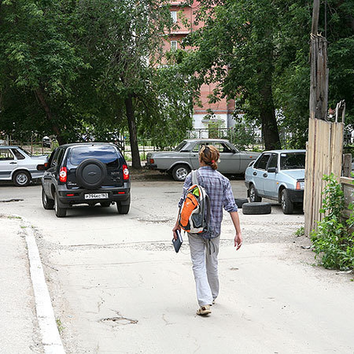 В Самаре в очереди в паспортный стол устроили стрельбу из травматики - KP.RU