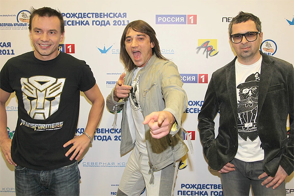 Николай Тимофеев (в центре) - больше не участник "Дискотеки Авария".