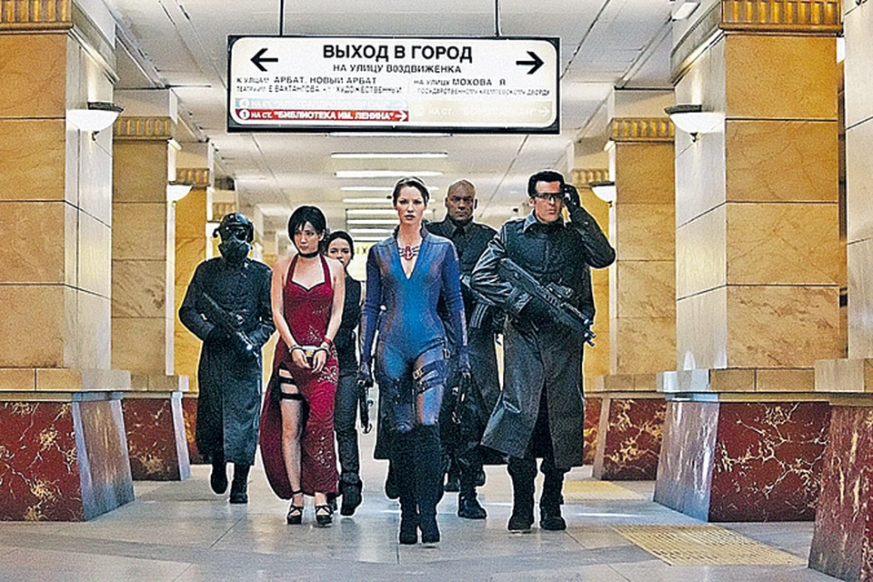 - Несколько эпизодов фильма снимались на  столичной станции метро «Арбатская».