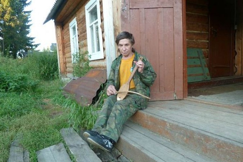 Манси Рома считает, что лыжников погубила ракета.