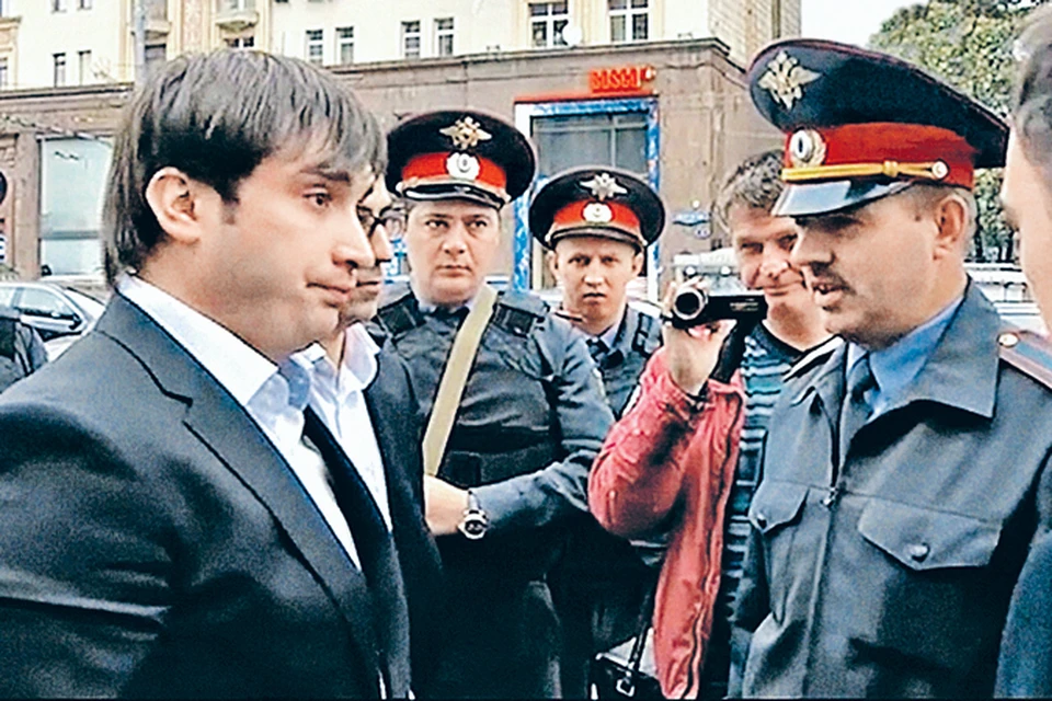 Один из последних громких случаев со стреляющей свадьбой в центре столицы. Отличились ребята из Дагестана. Несмотря на огромный скандал, их «подвиг» на днях повторили парни из Азербайджана.