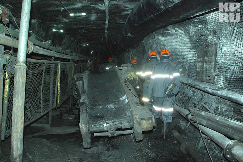 Эвакуироваться из шахты смогли не все горняки