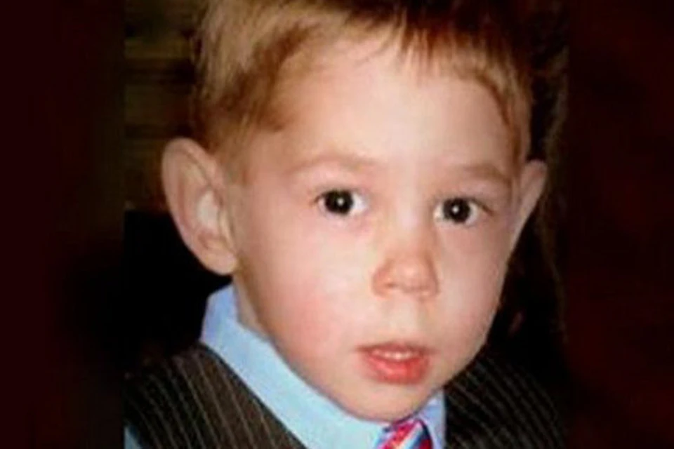 Максим Кузьмин погиб в конце января в американском штате Техас. В России считают, что мальчик умер от побоев, хотя власти штата заявили, что смерть ребенка не была насильственной.