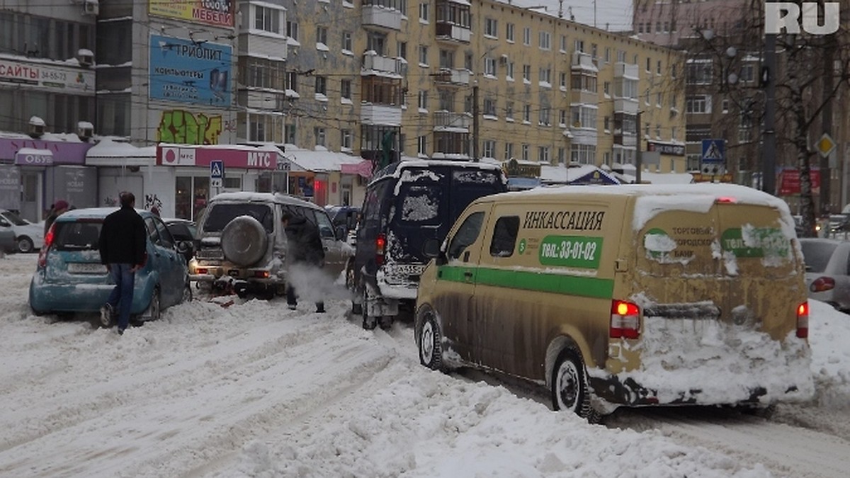 Снег в Твери - предмет такой, по логике - дешёвый, по актам - дорогой -  KP.RU