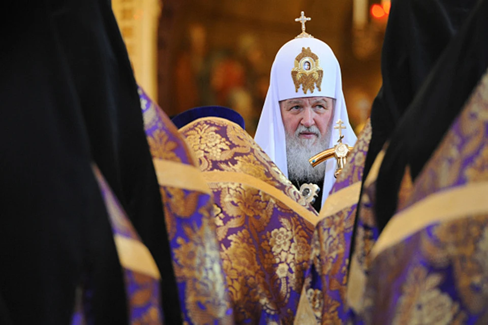 В канун Пасхи глава Русской православной церкви также обратился с традиционным пасхальным посланием духовенству и верующим