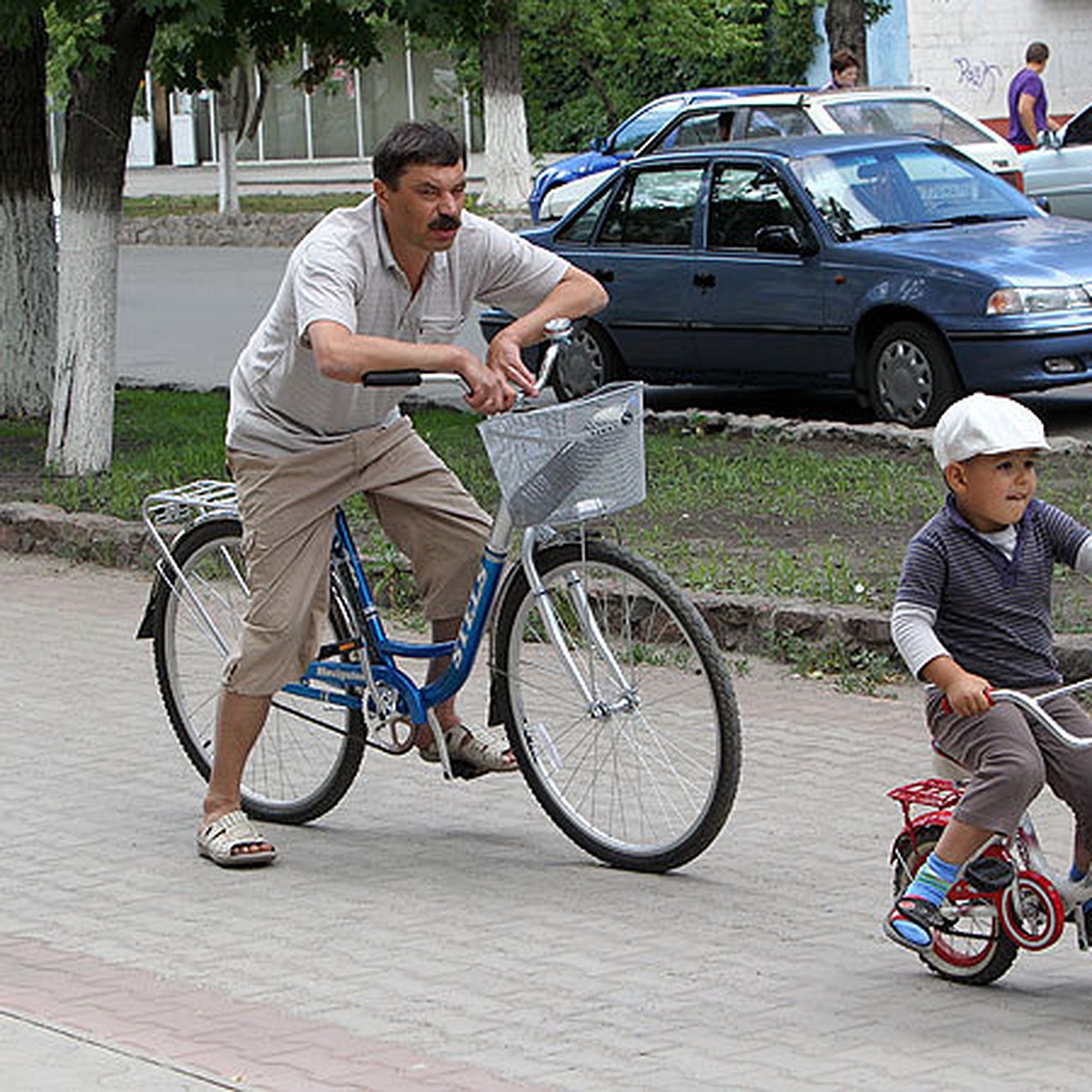 Лучшие друзья - родители. Лучшие враги - они же… - KP.RU