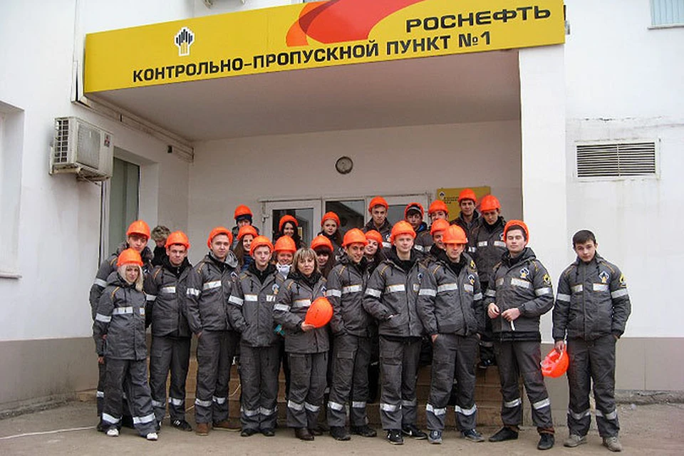 "Роснефть" класс на заводской экскурсии: "примеряет" будущую профессию