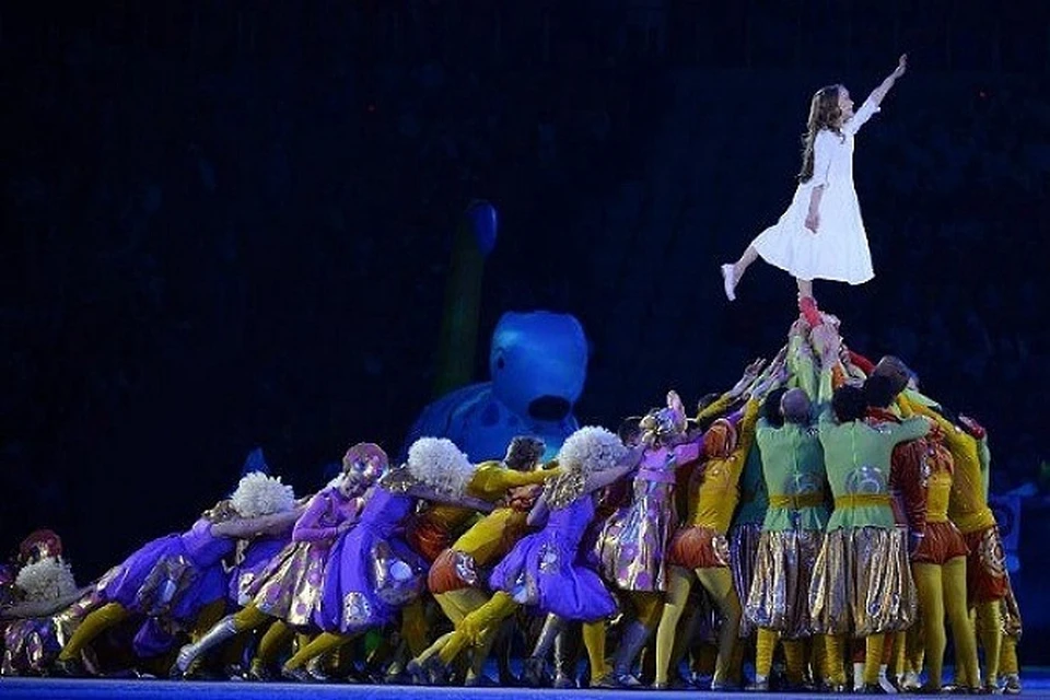 Из-за вологжанки Кристины Ермолинской, которая сыграла Любу на Открытии Олимпиады, перекроили церемонию Закрытия Игр