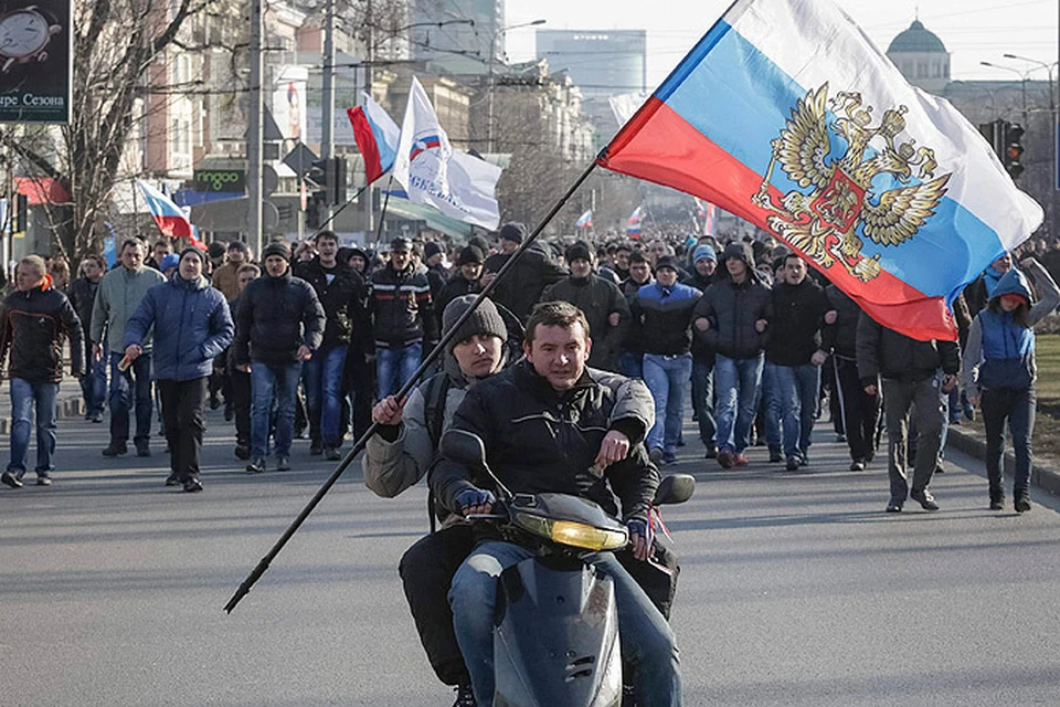 В Донецке митинг за единство страны перерос в побоище
