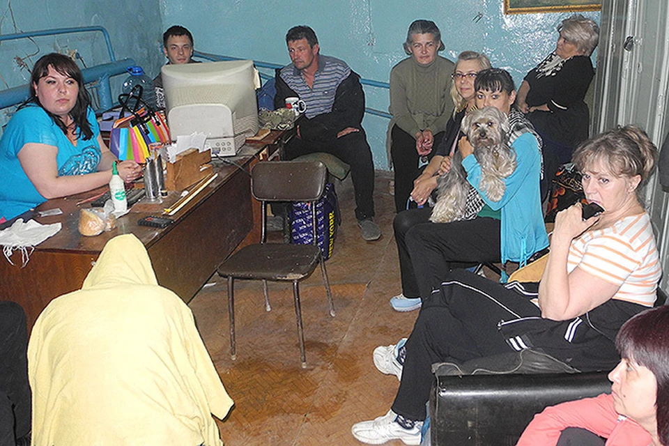 Специальный корреспондент "КП" Алексей Овчинников вместе с ополченцами провел ночь в катакомбах под Славянском