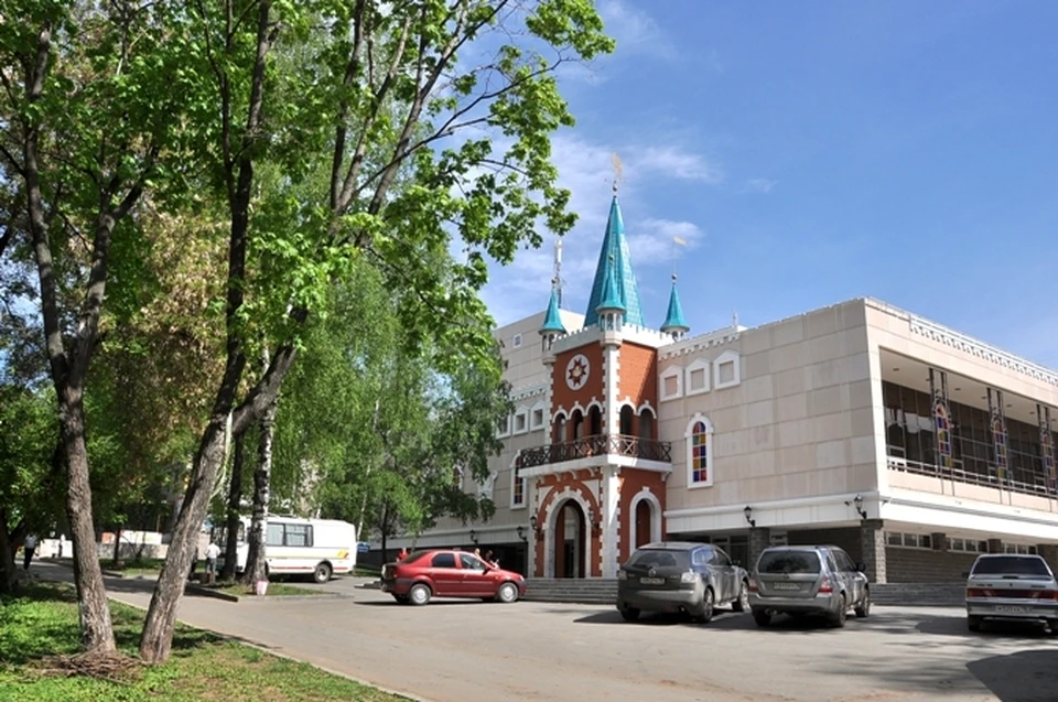 Утро в Ижевске: «вредные» сторублевые купюры, реконструкция бульвара Гоголя и ликвидация частных стоянок.