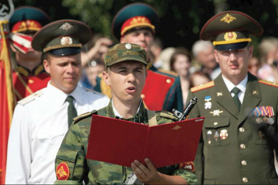 Присягу принесли 81 контракник