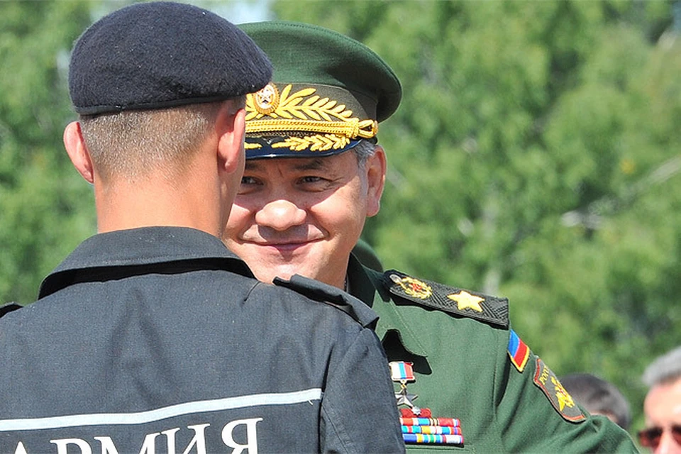 Лучше всего россияне относятся к работе Сергея Шойгу (Министр обороны РФ)