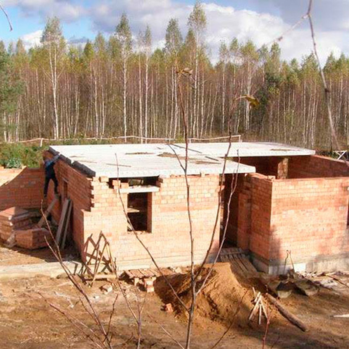 Как построить сарай из плит перекрытия