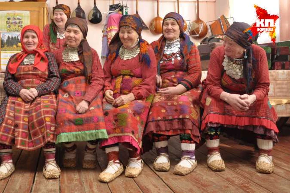 «Бурановские бабушки» приняли в коллектив трех новых солисток
