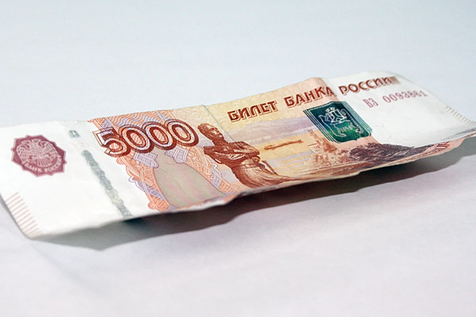 Кадыров и его подчиненные обворовали школы Кирова на 930 000 рублей.