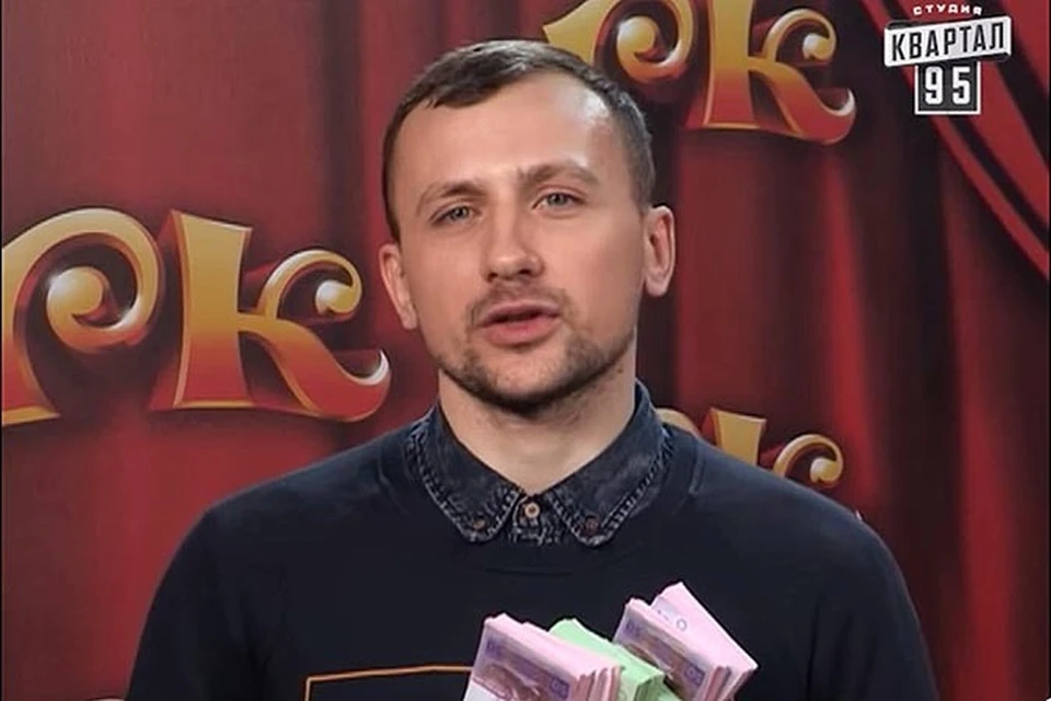 Обаятельный белорус сумел рассмешить закаленных комиков.
Фото: скриншот видео «Студия квартал 95 online»