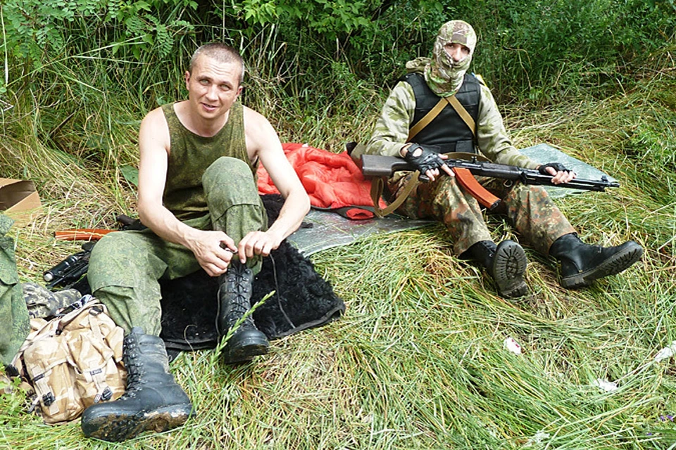 Украинские солдаты, с коими довелось мне видеться прошлым летом на перемирии. Живы ль они сейчас, вопрос.
