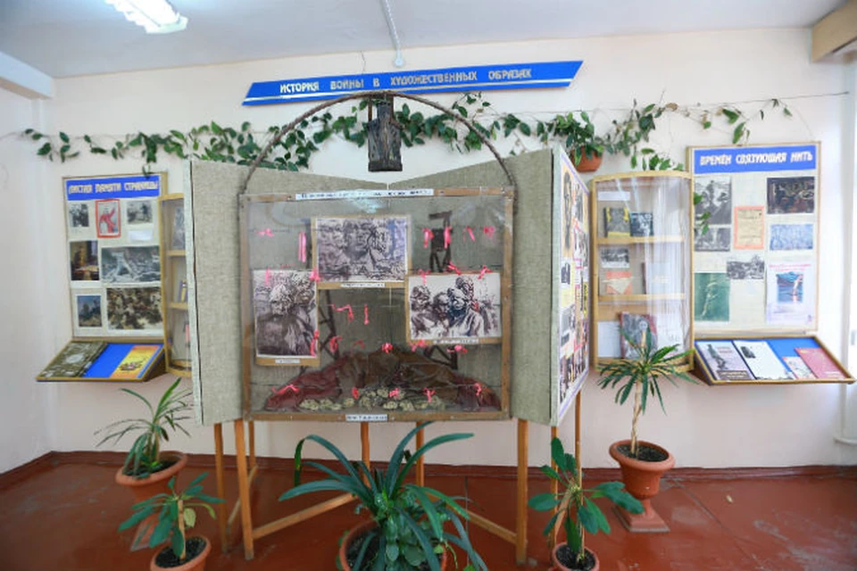 Экскурсия по «Музею доброго человека» красноярской школы №69