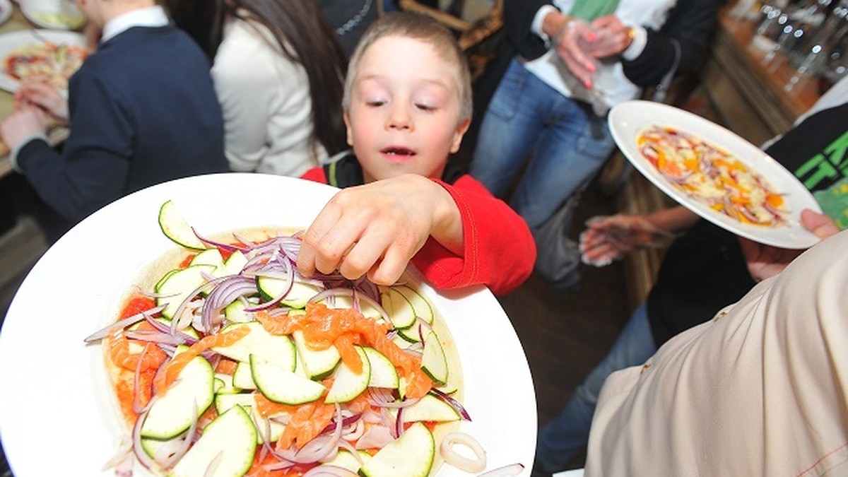 Заслуженный врач Татарстана: Мясо - путь к онкологии - KP.RU