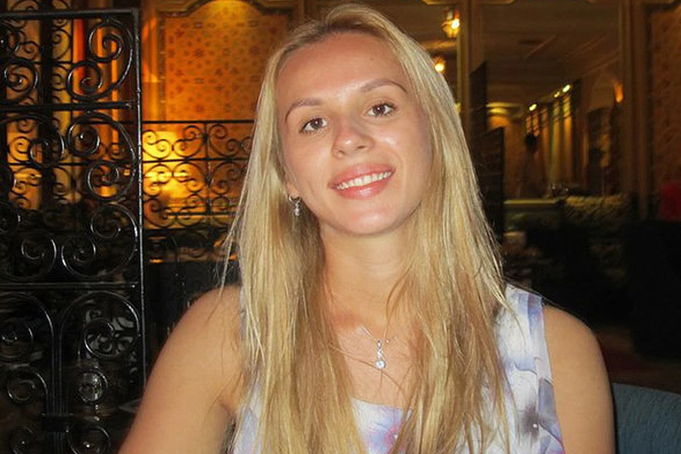 В Москве 24-летняя девушка умерла, уронив в воду телефон
