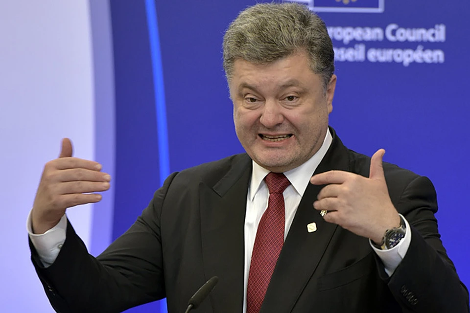 Который день уж на всех украинских форумах массовая истерика с проклятиями в адрес Петра Порошенко