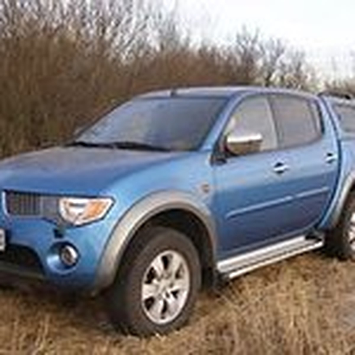 Тест-драйв Mitsubishi L200: кризис победим! - KP.RU