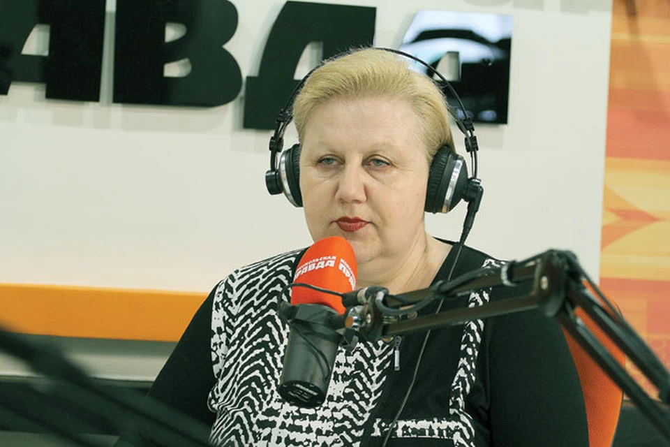 На вопросы иркутян в режиме ЖКХ-марафона ответила первый заместитель председателя фонда капитального ремонта домов Иркутской области Ирина Гладышева