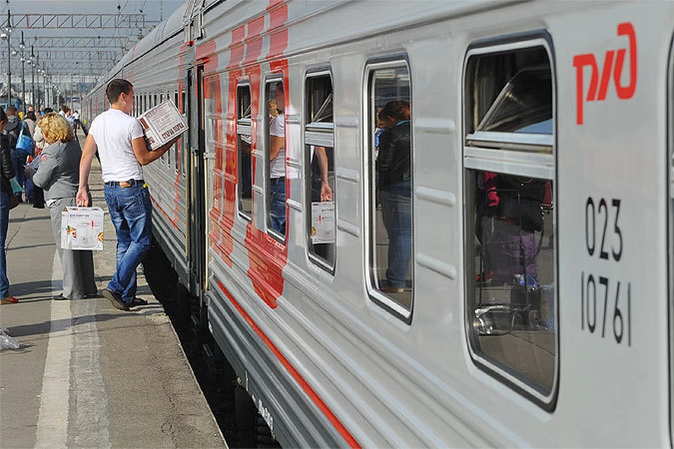 Со 2 апреля РЖД открывает продажу единых билетов для проезда в Крым на поезде, автобусе и пароме