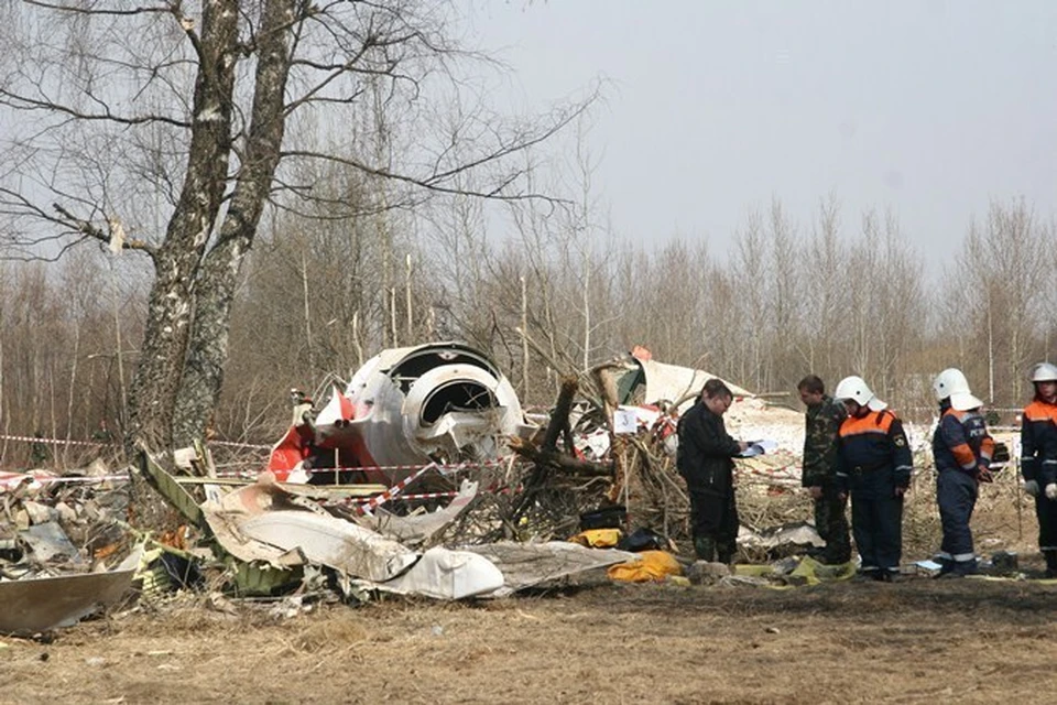 В канун пятой годовщины гибели самолета президента Польши Леха Качиньского под Смоленском появились подробности страшной авиакатастрофы, унесшей жизни 96 челове