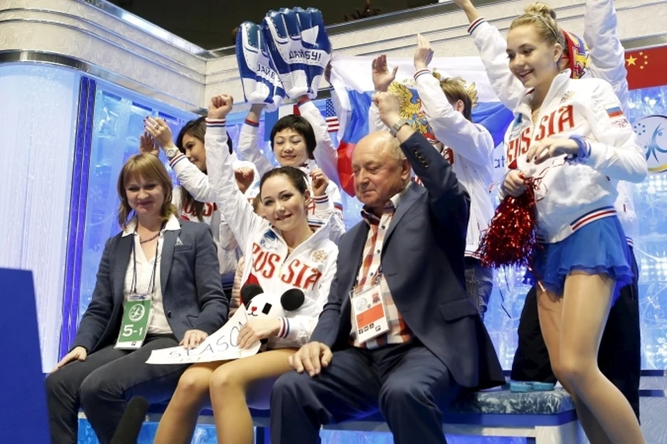 Сборная России в последний день командного чемпионата мира по фигурному катанию в Токио все-таки смогла взять серебряные медали