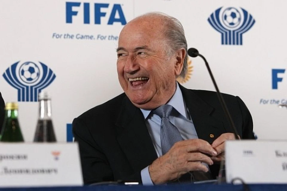 "Комсомолка" разбирается, как коррупционный скандал в ФИФА скажется на судьбе её президента