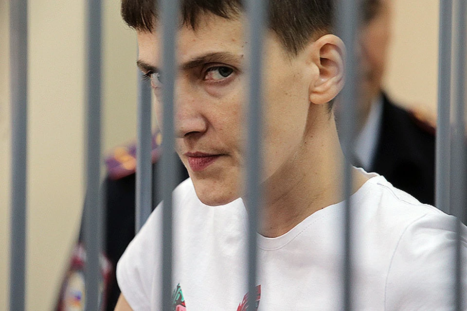 Летчицу Савченко судят в 60 километрах от поселка, где убили журналистов ГТРК