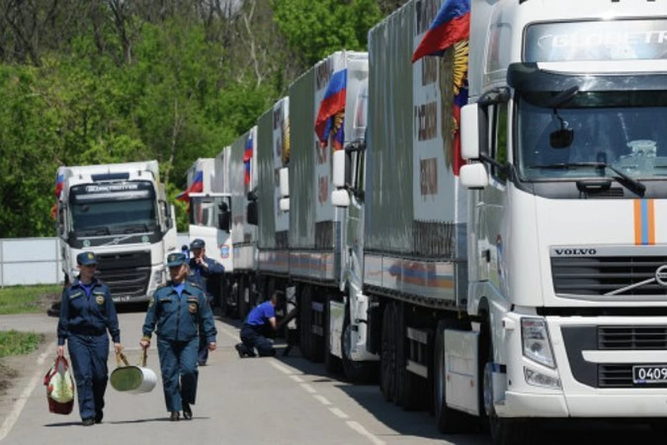 За год колонны МЧС доставили в Донецк и Луганск более 42 тысяч тонн помощи