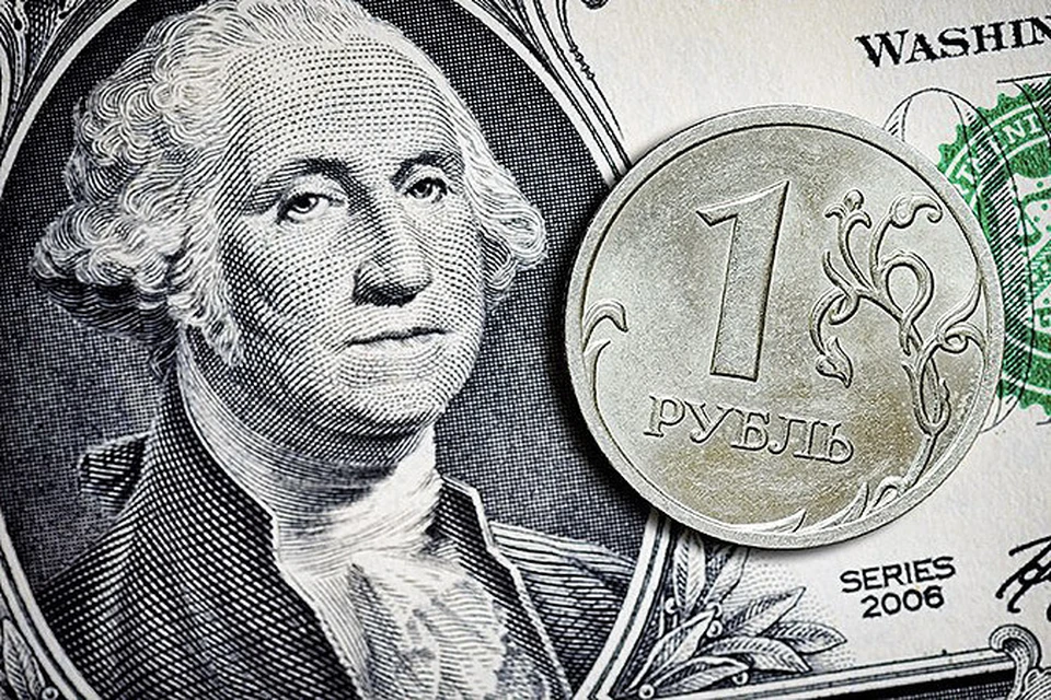 Доллар пробил отметку в 66 рублей